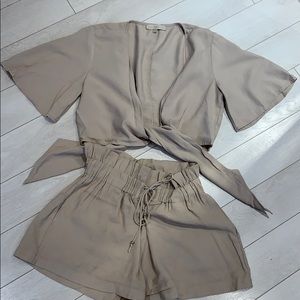 2 pieces set from dance& marvel